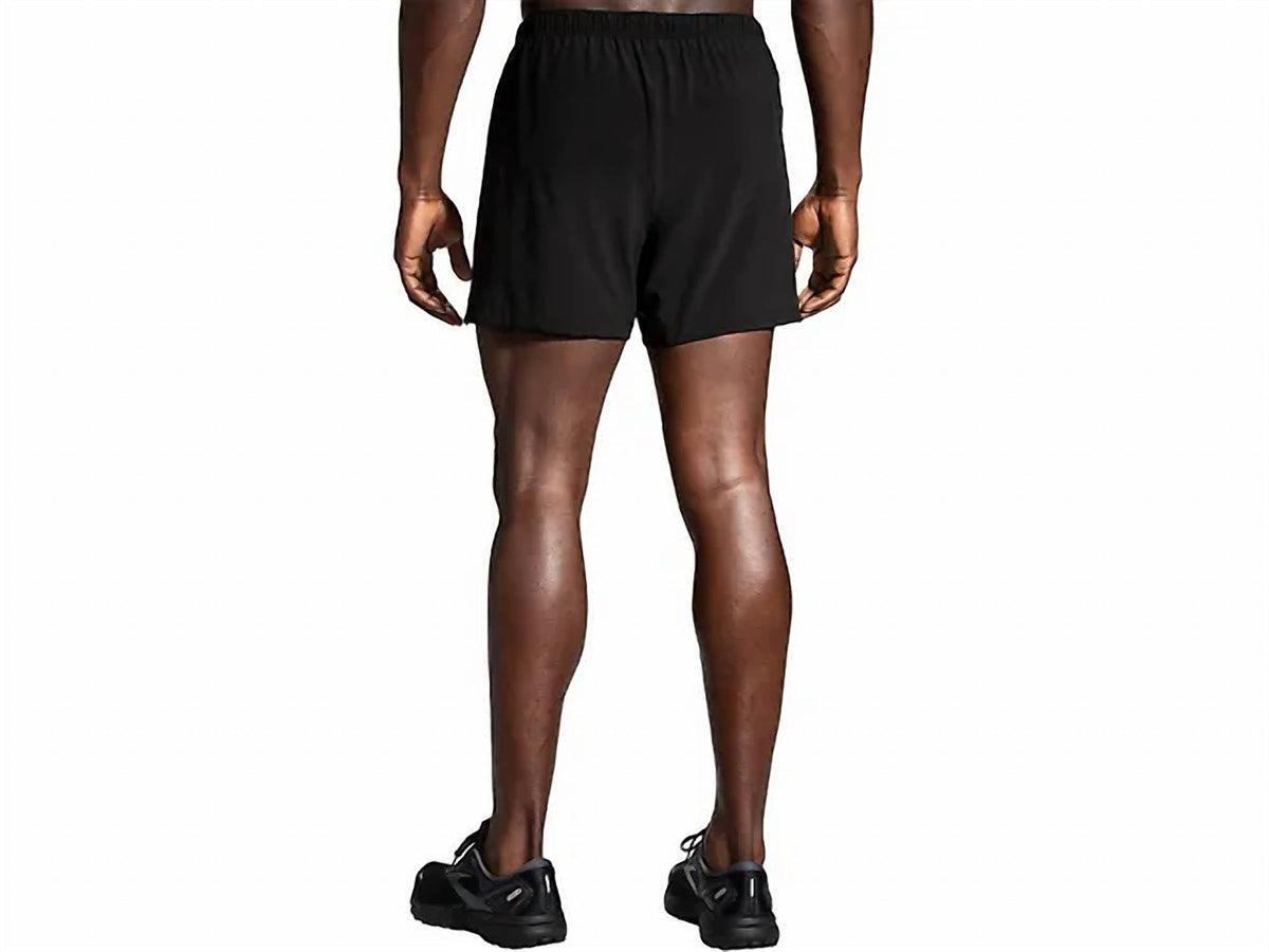 Short de hombre color negro