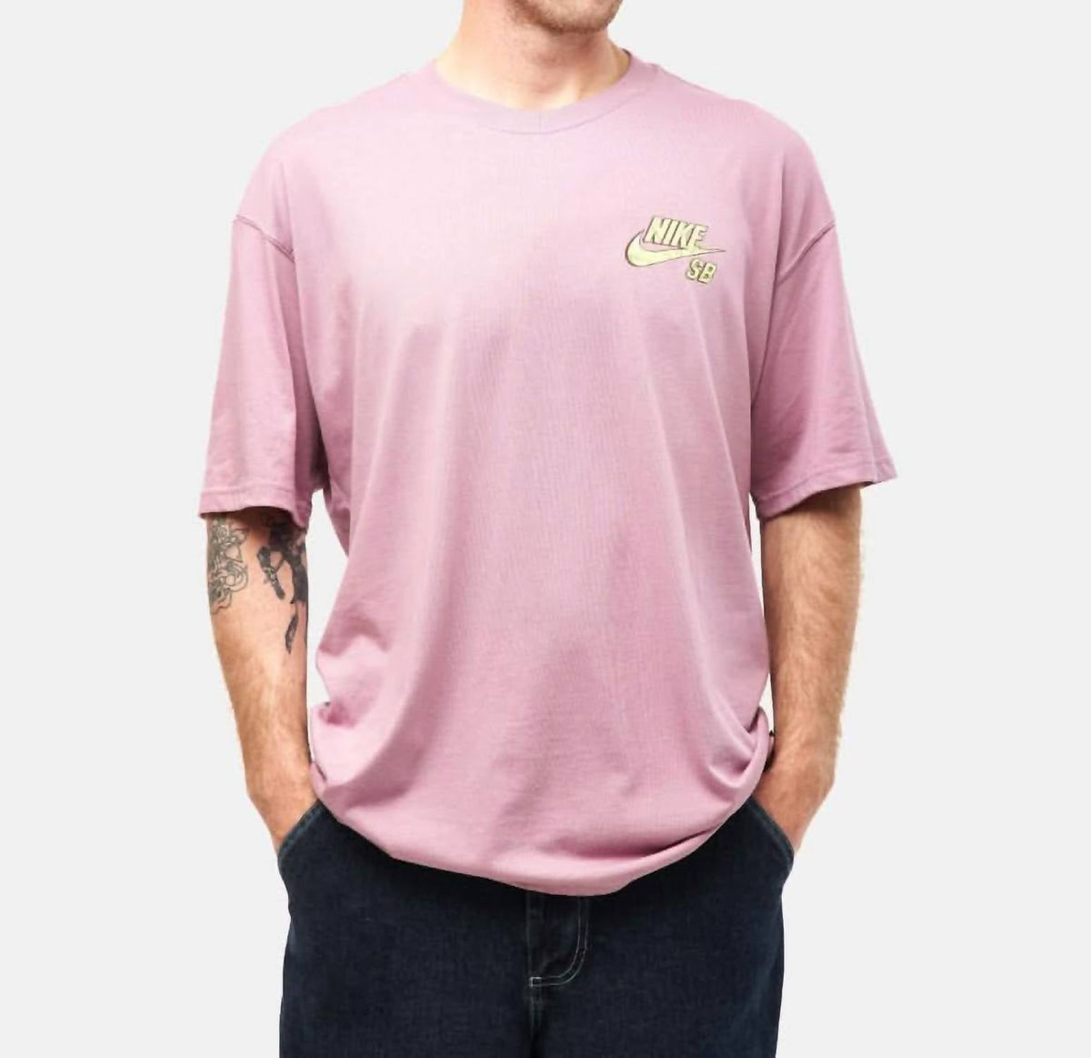 Camiseta con cuello redondo