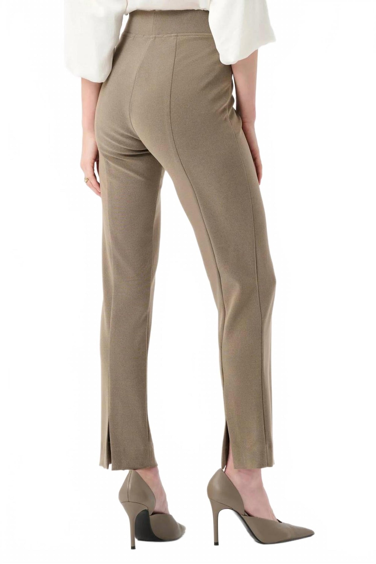 Pantalón de corte recto color taupe
