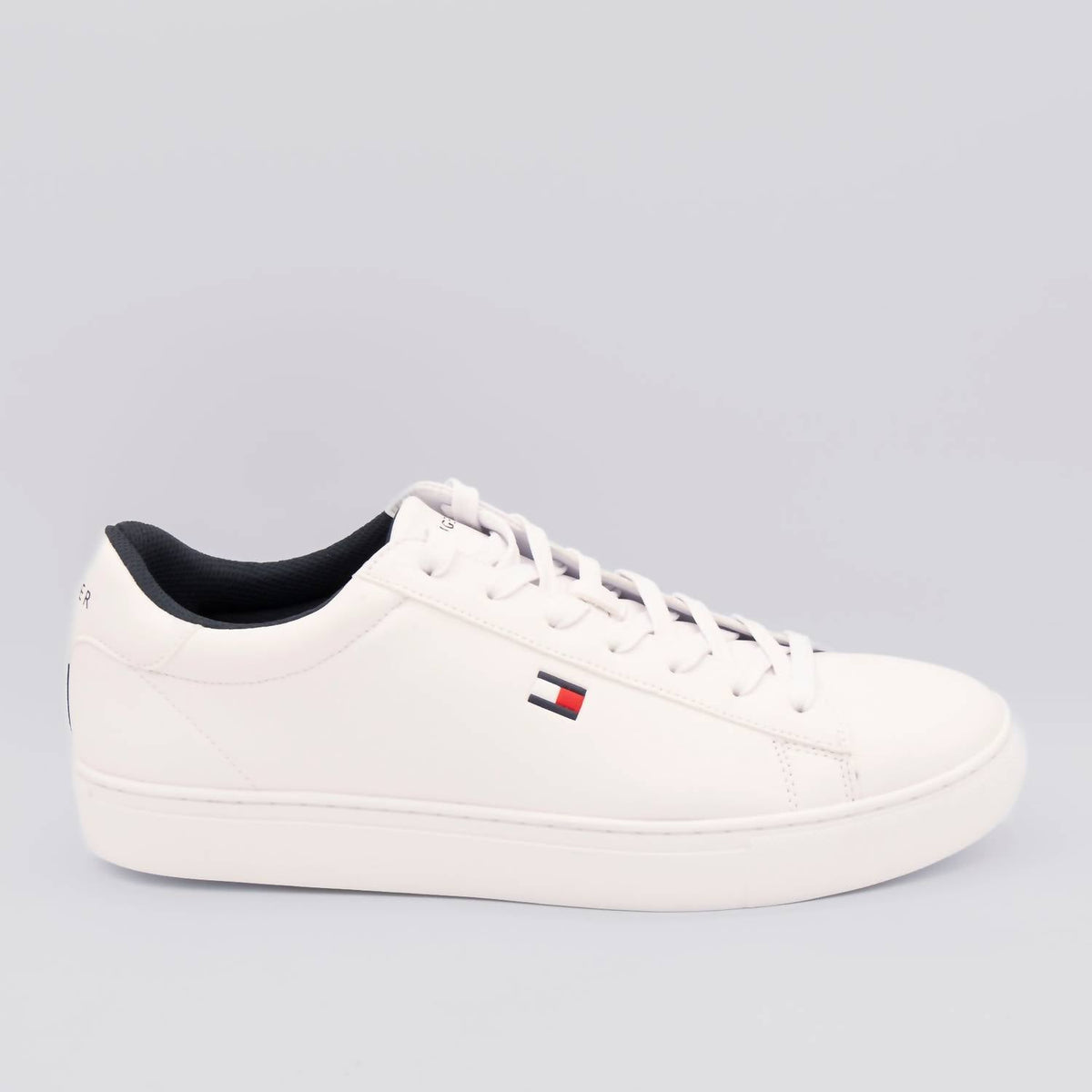 Tenis de hombre color blanco