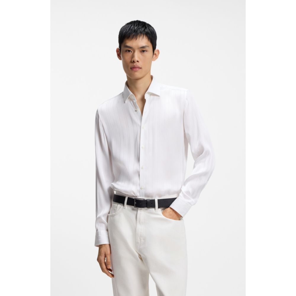 Camisa de corte ajustado