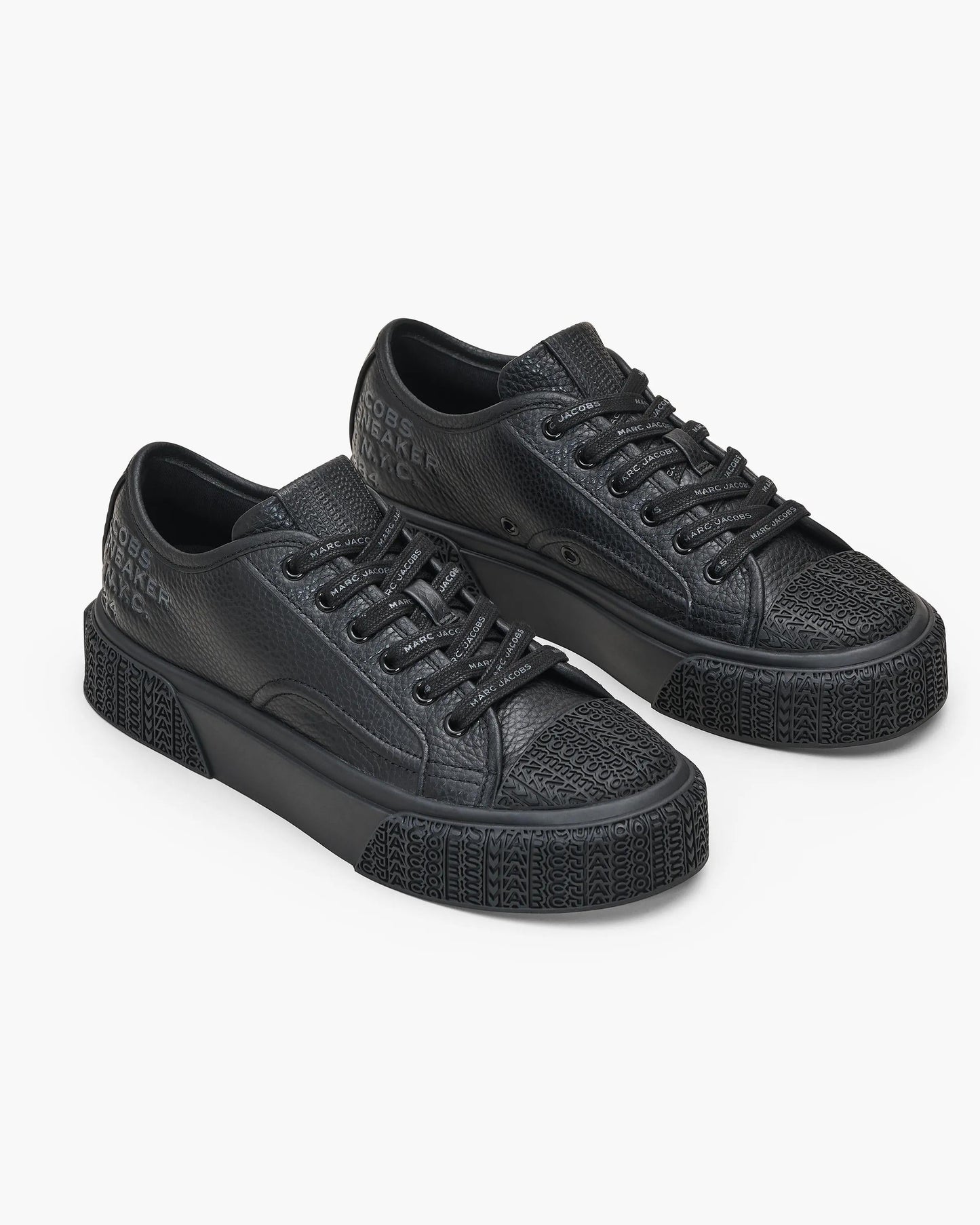 Tenis de cuero