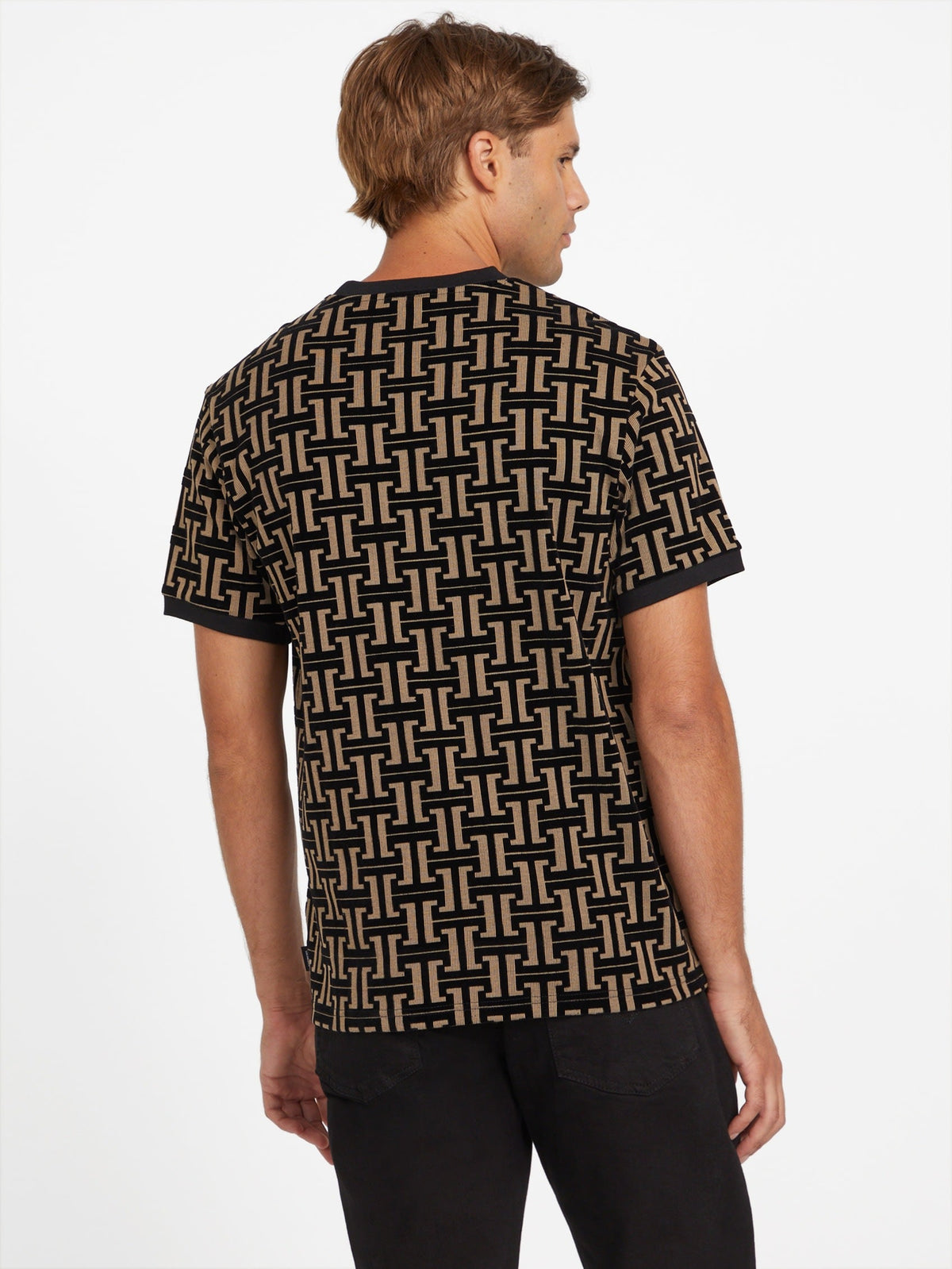 Camiseta con cuello redondo