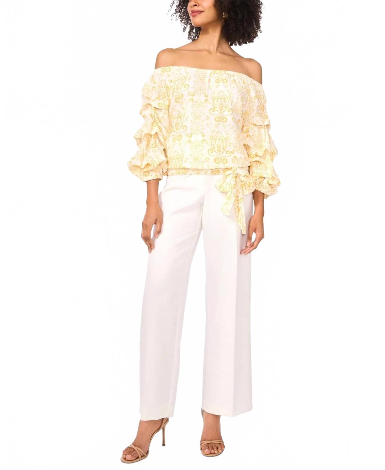 Blusa con estampado floral color amarillo