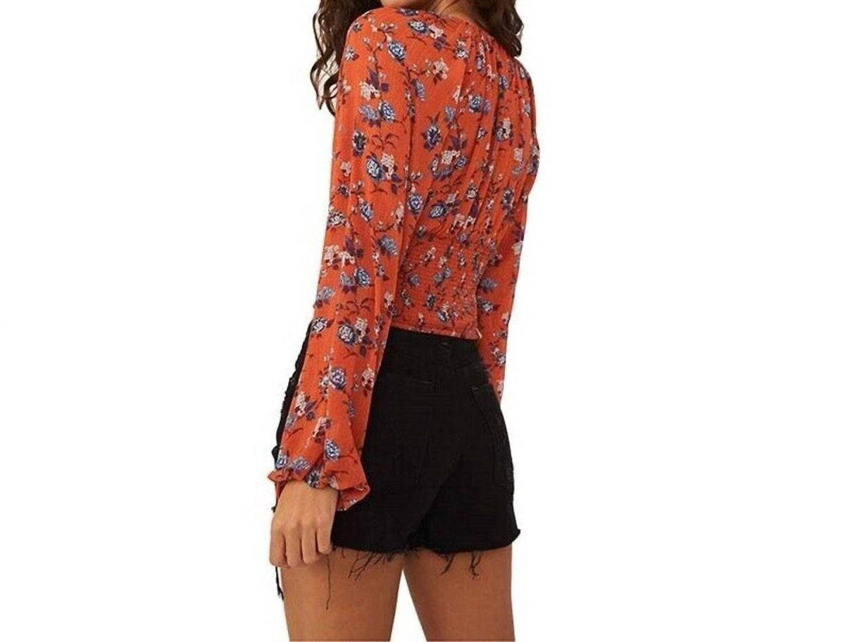 Blusa con cuello en V