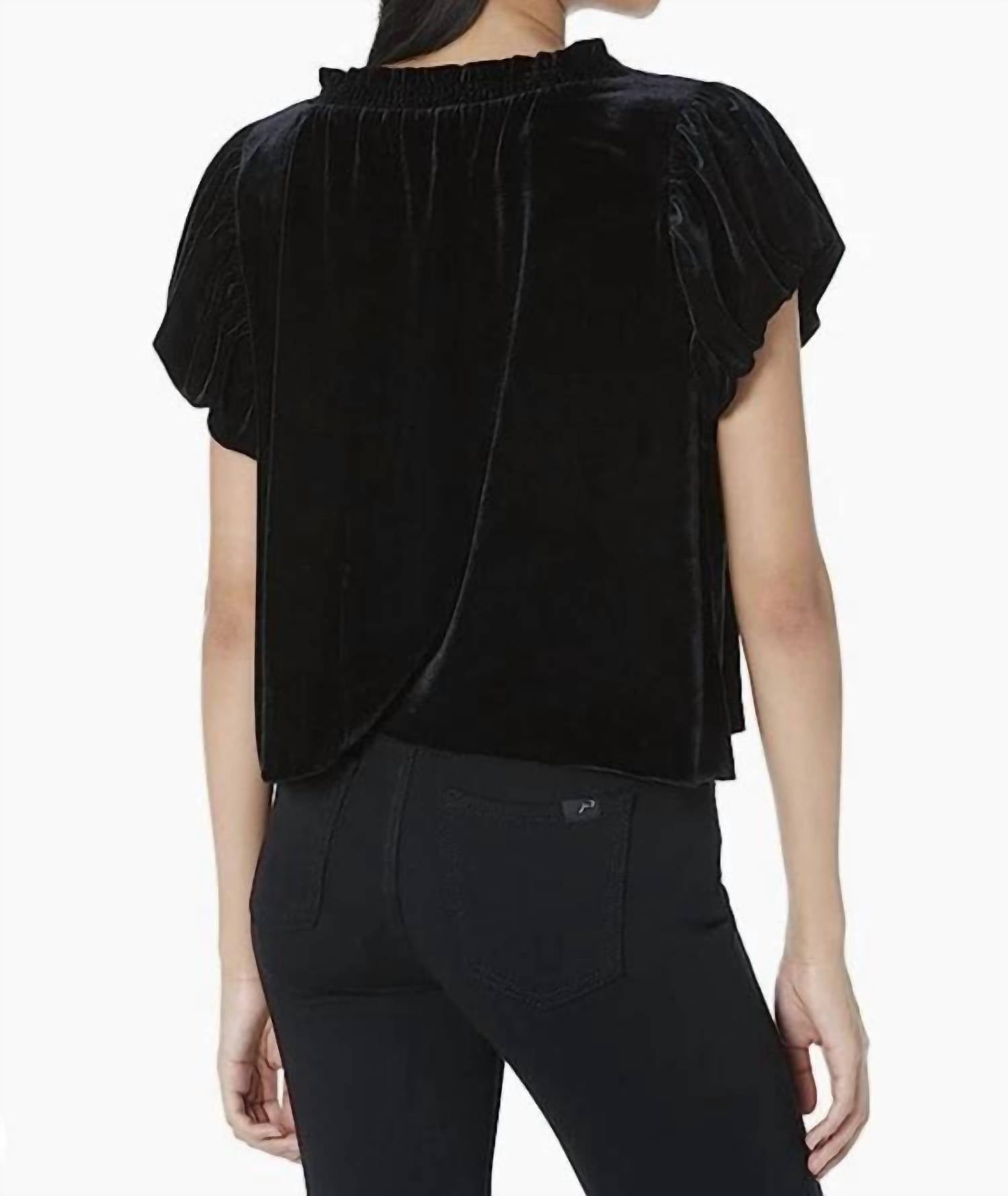 Top color negro