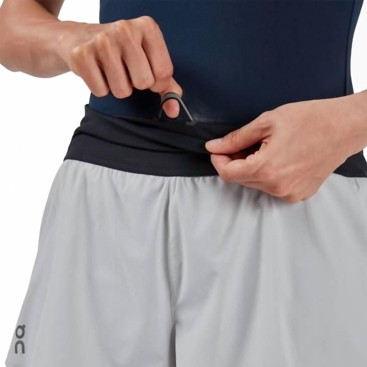 Short color negro