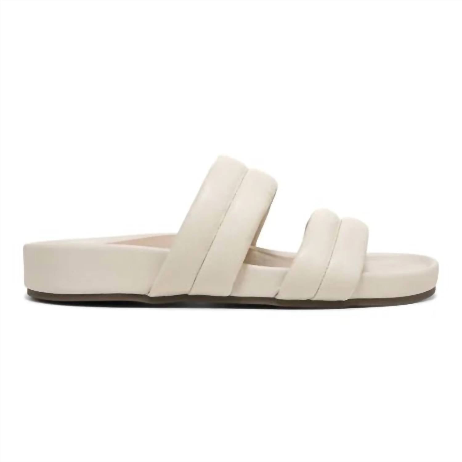 Sandalias de mujer color crema
