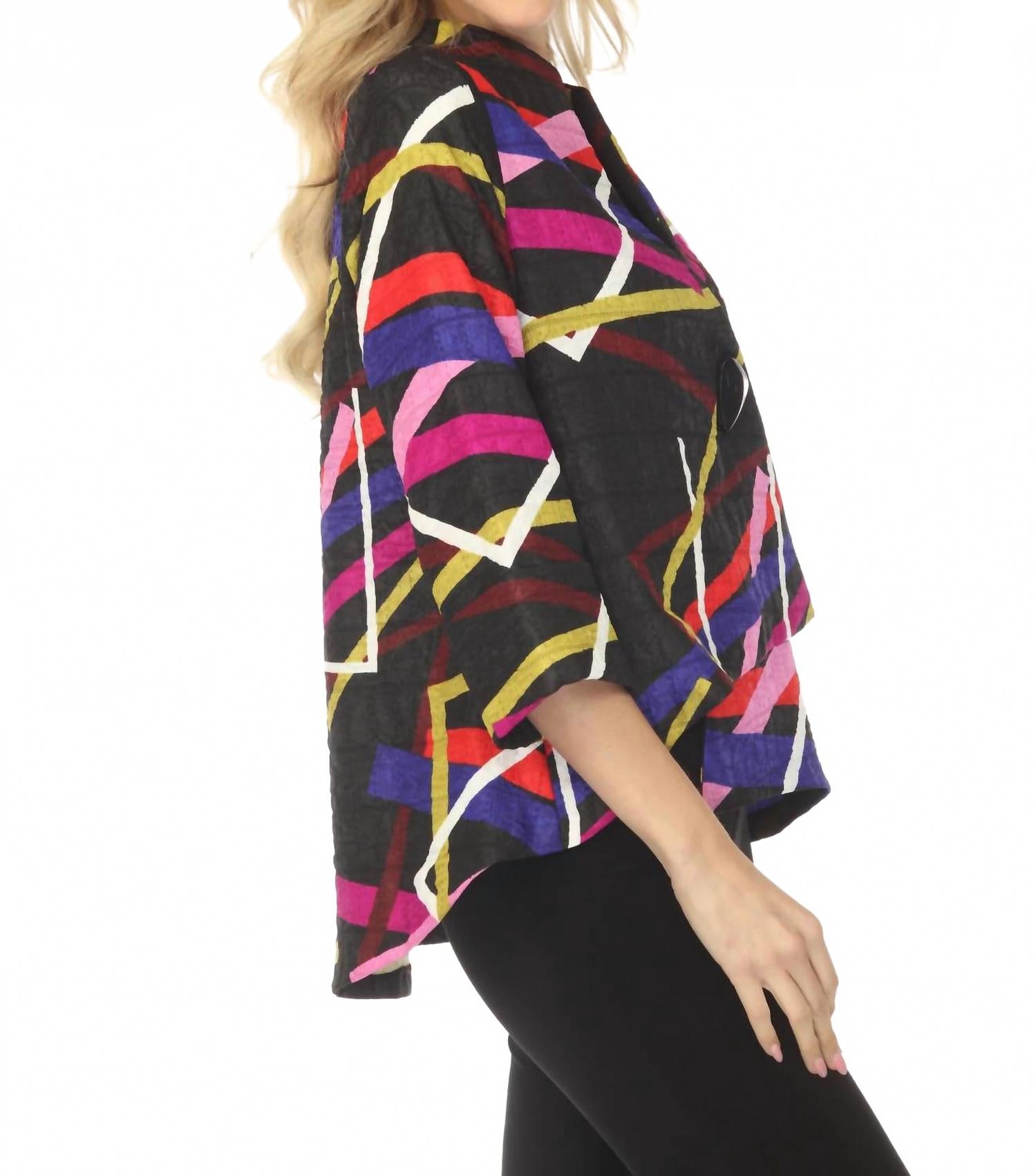 Chaqueta color negro