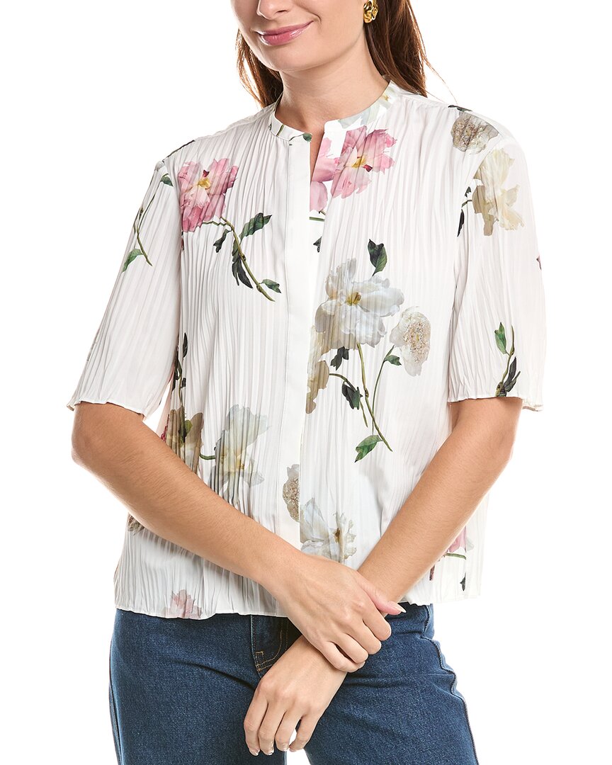 Camisa con pliegues