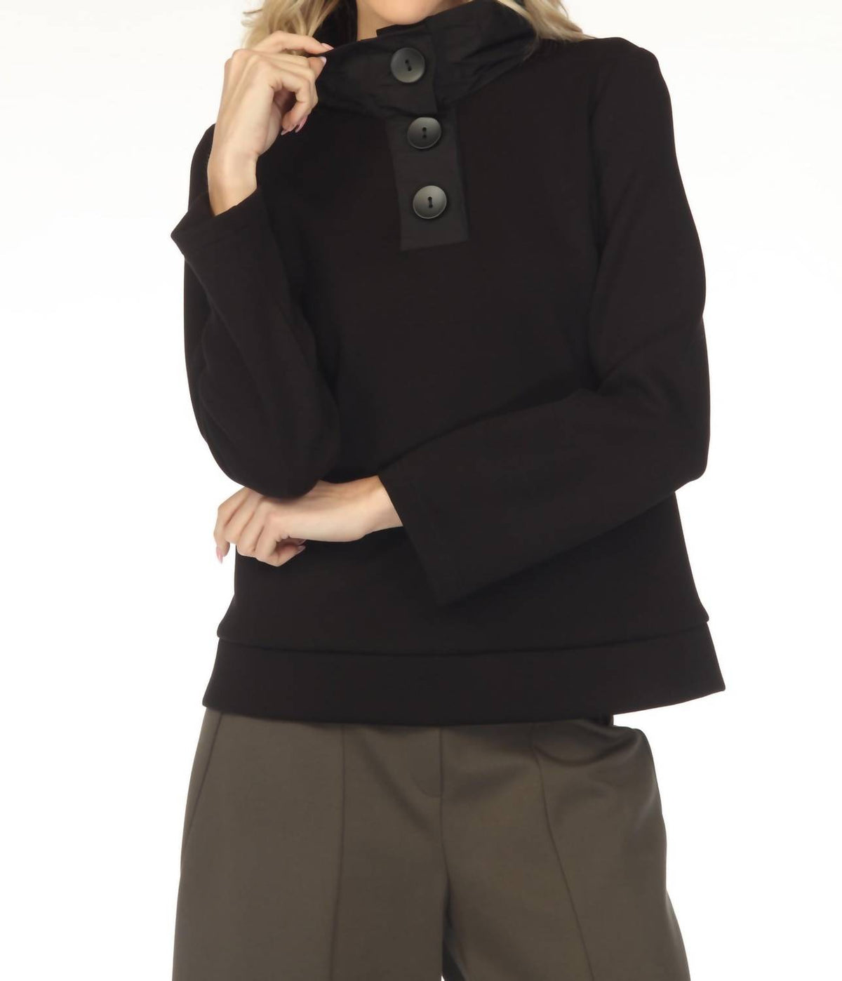 Top de manga larga color negro