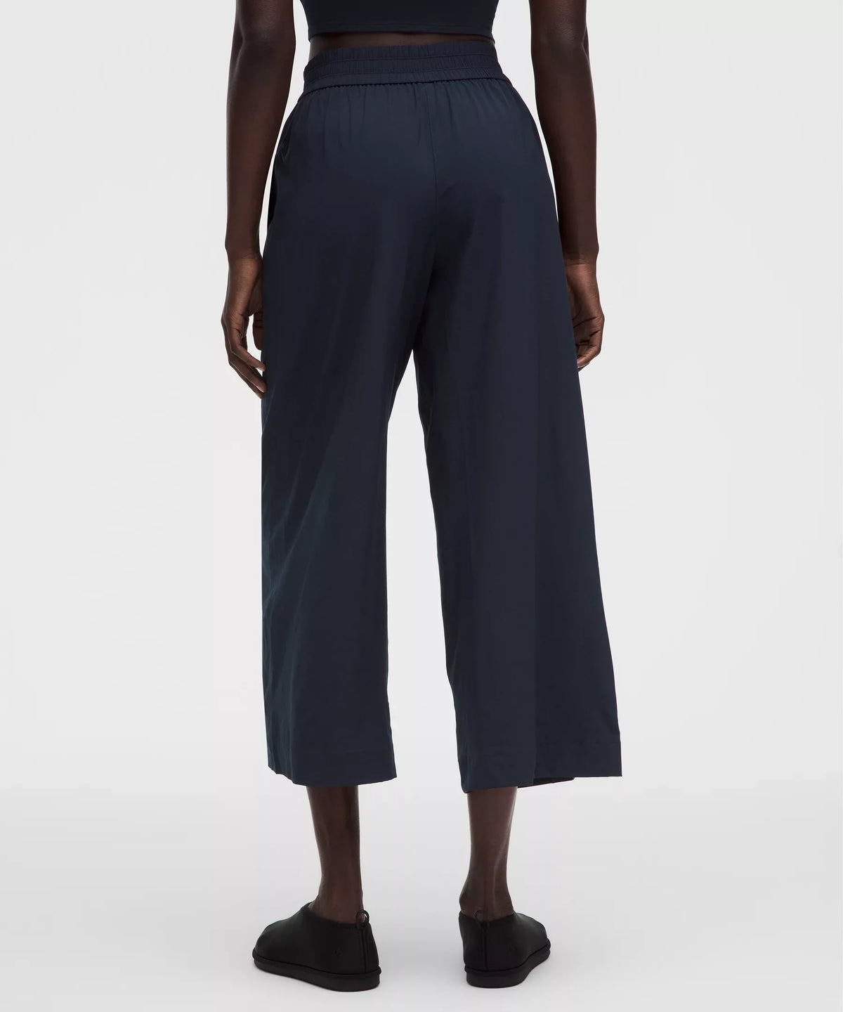 Pantalón de tiro medio