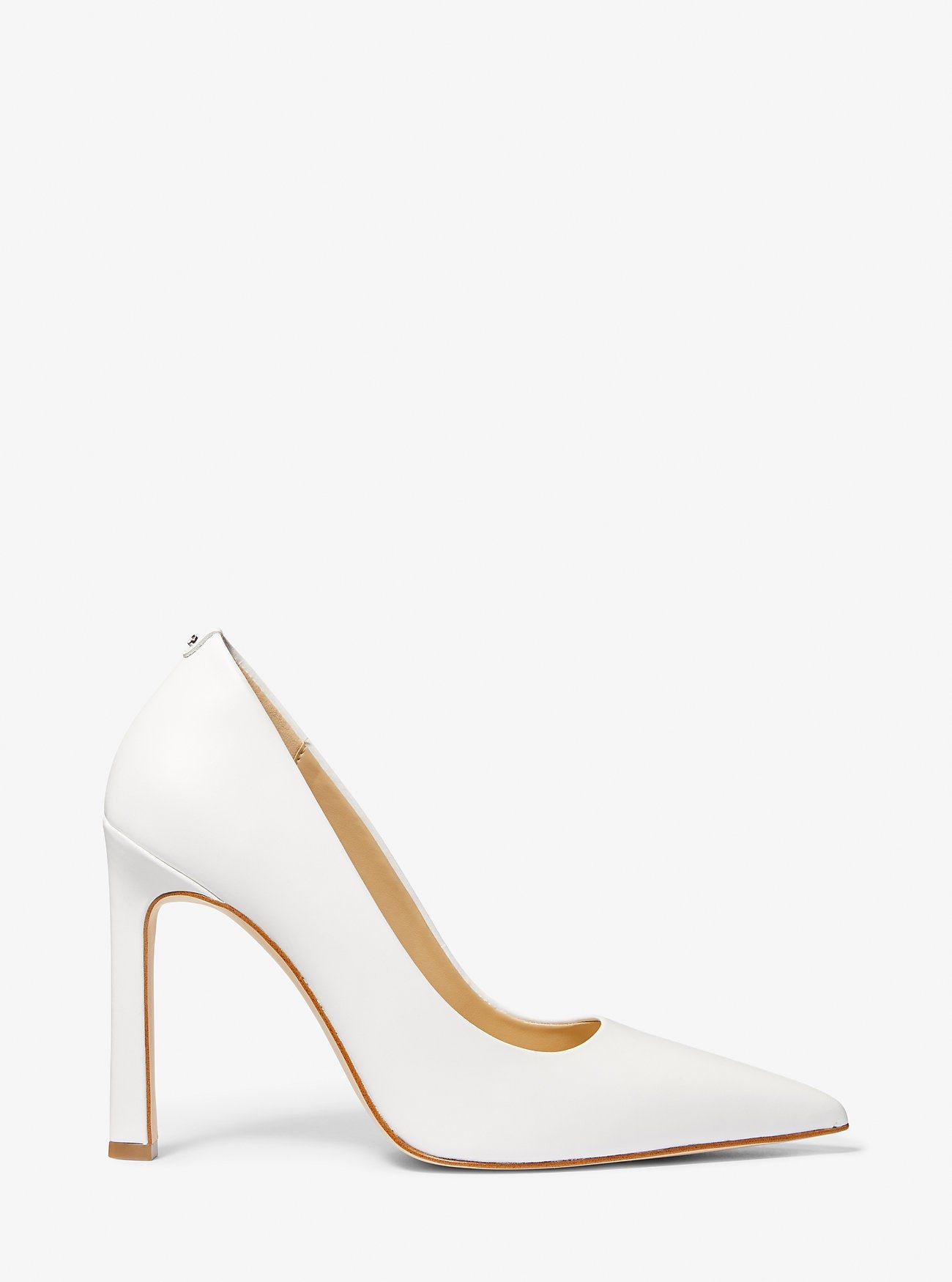 Tacones de cuero