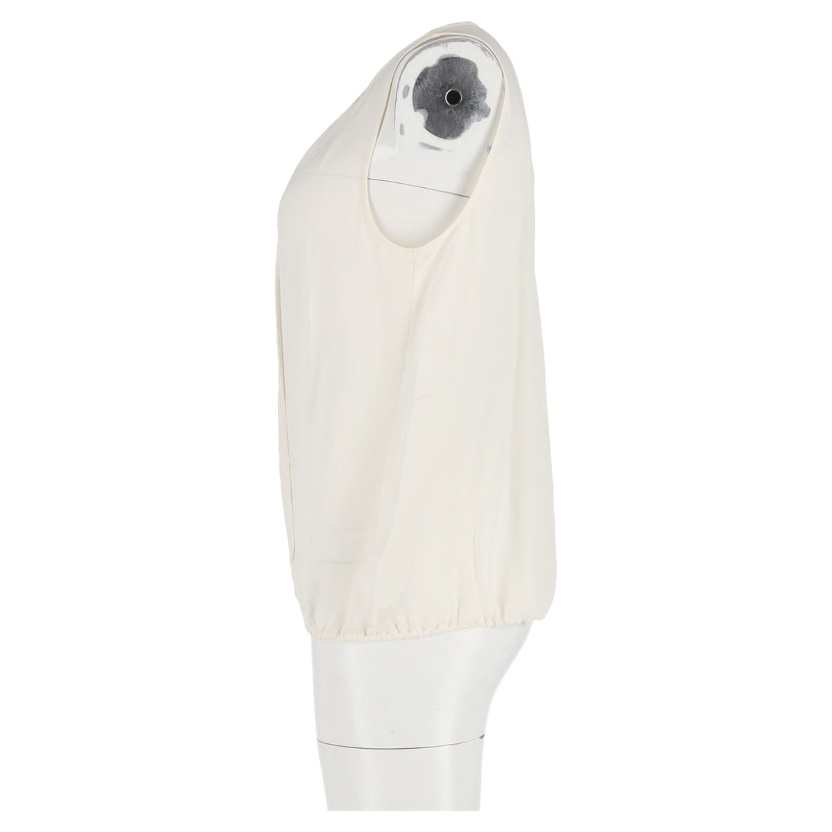 Blusa de seda sin mangas color marfil