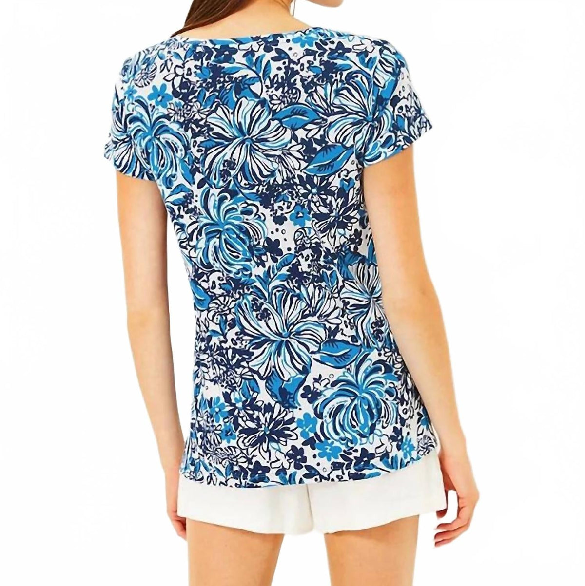 Camiseta con cuello en V color azul marino