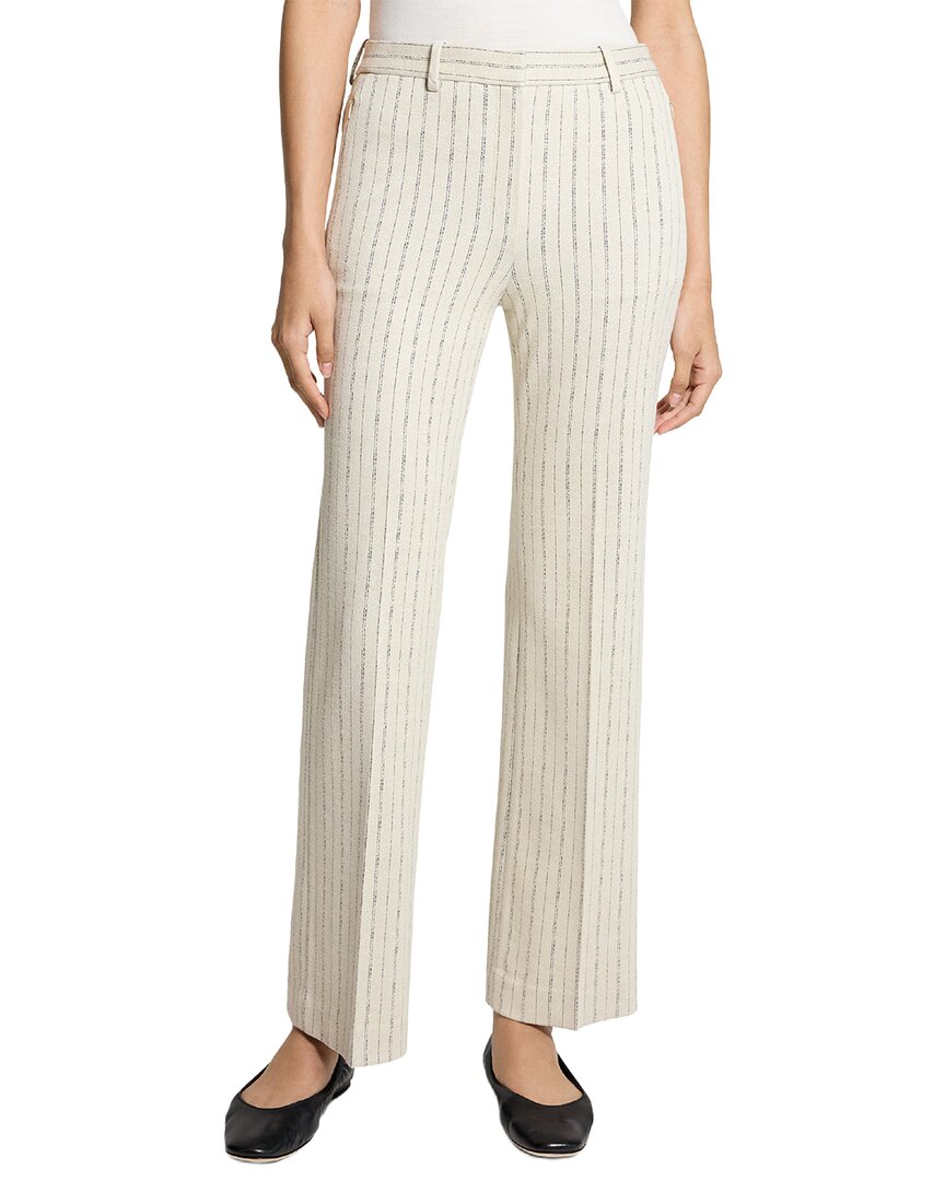 Pantalón de corte ajustado