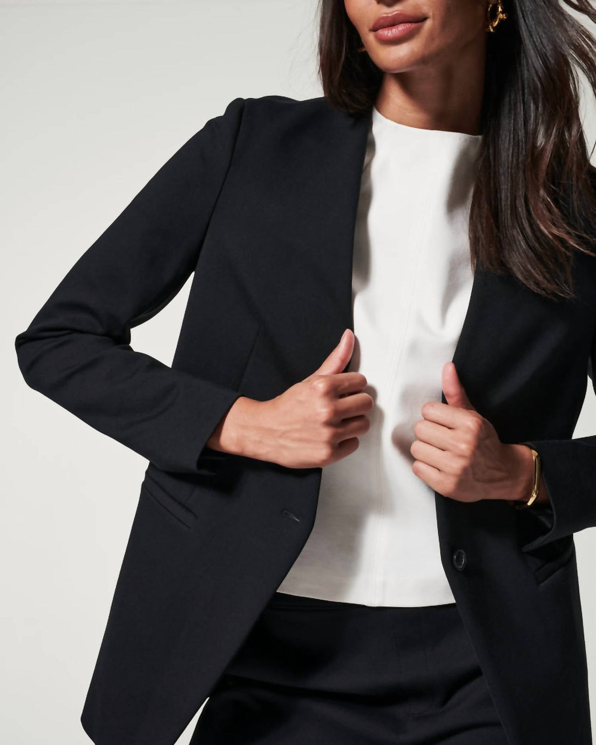 Blazer color negro