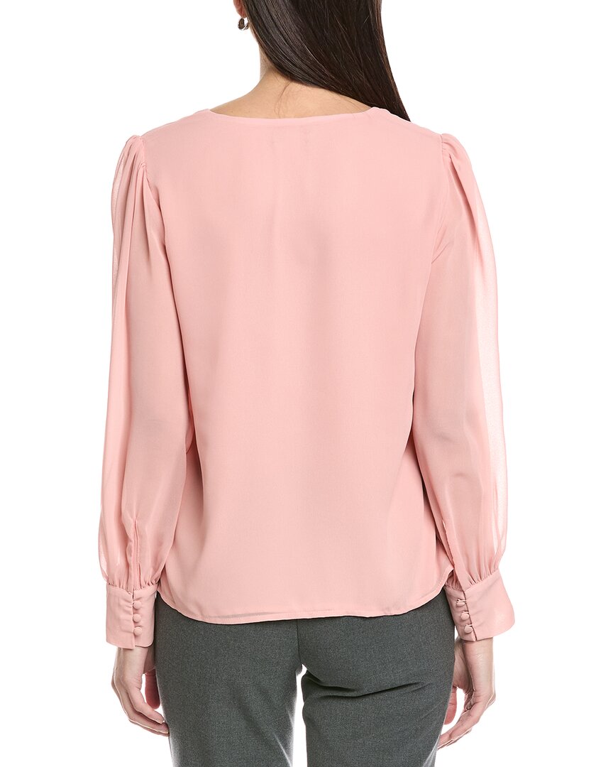 Blusa con cuello en V