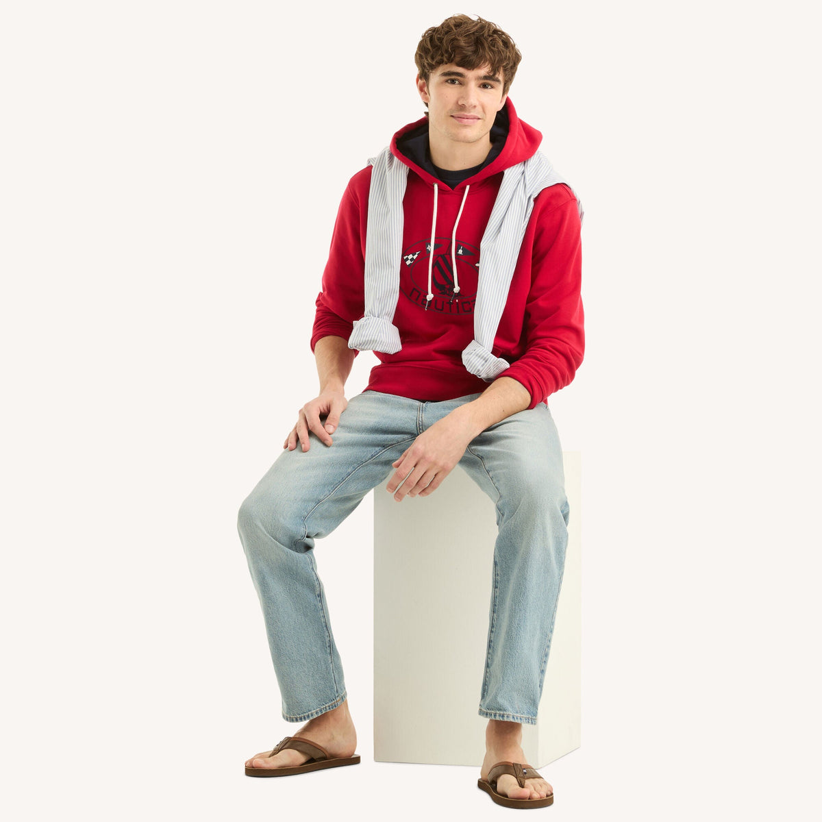 Buzo con capucha de hombre
