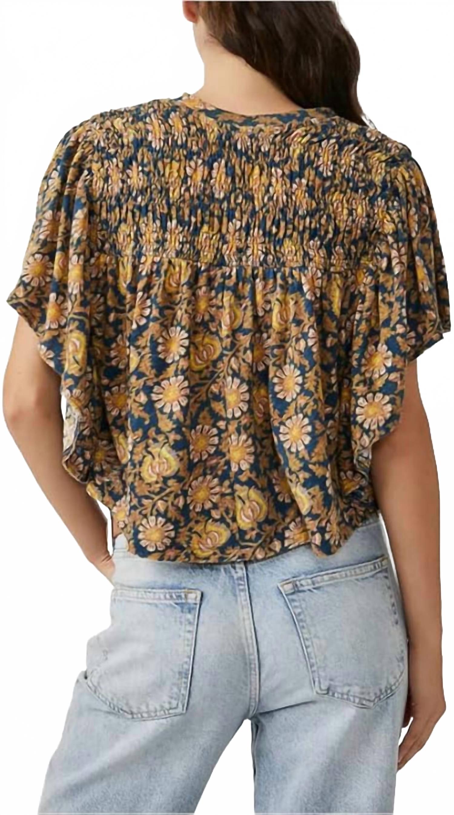 Top con estampado color azul marino