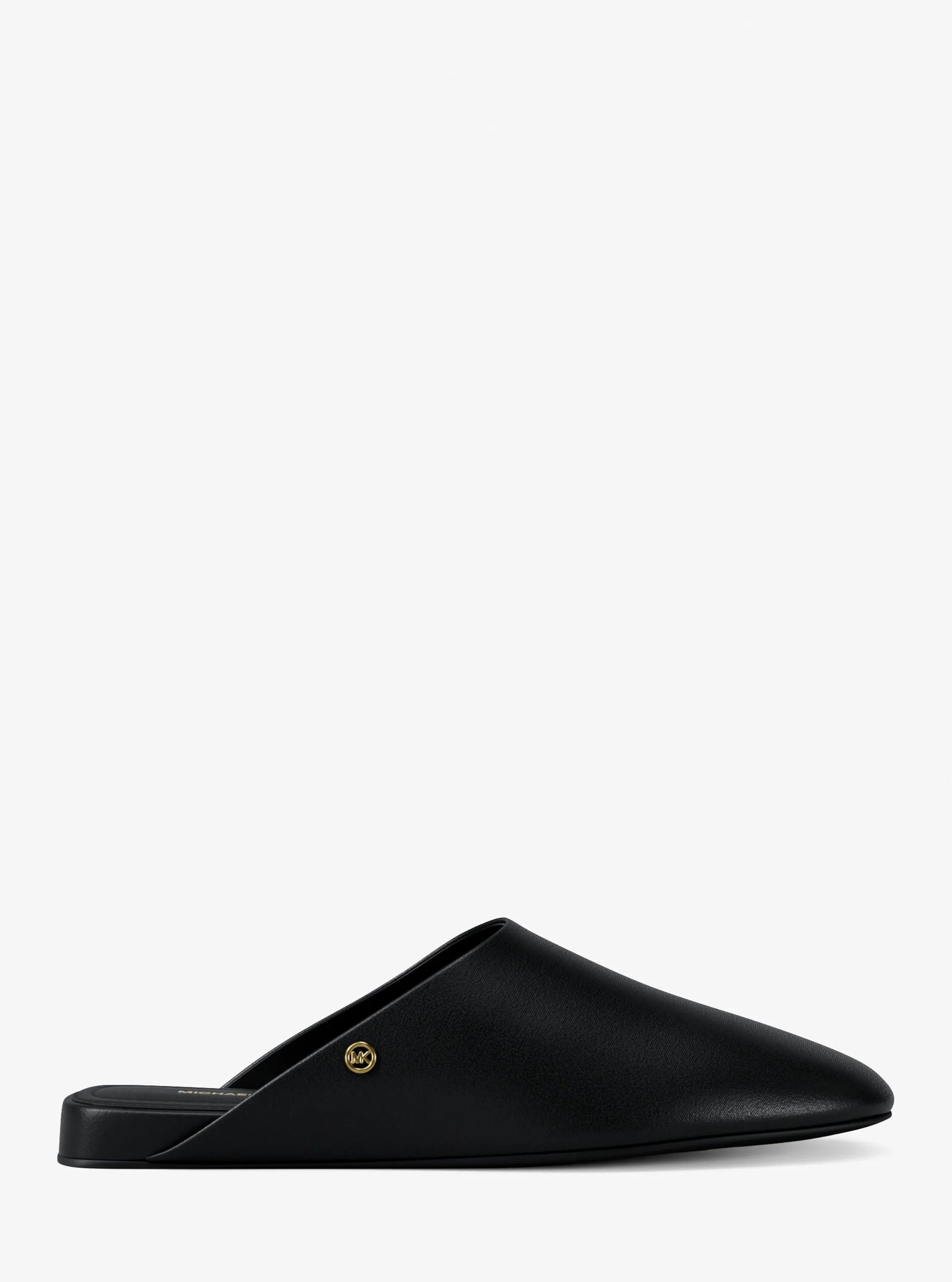 Zapatos destalonados de cuero