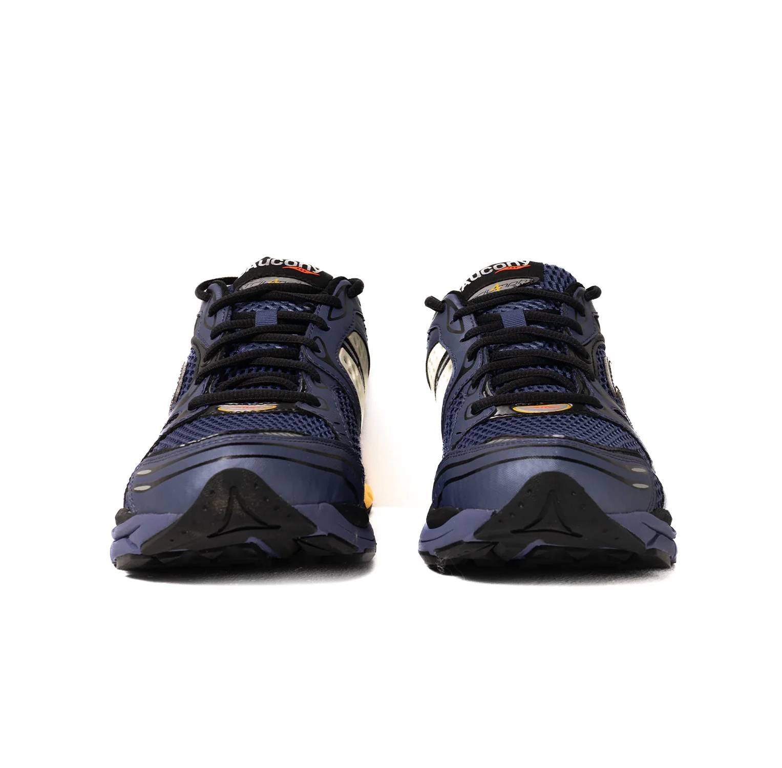 Tenis de hombre color negro y azul