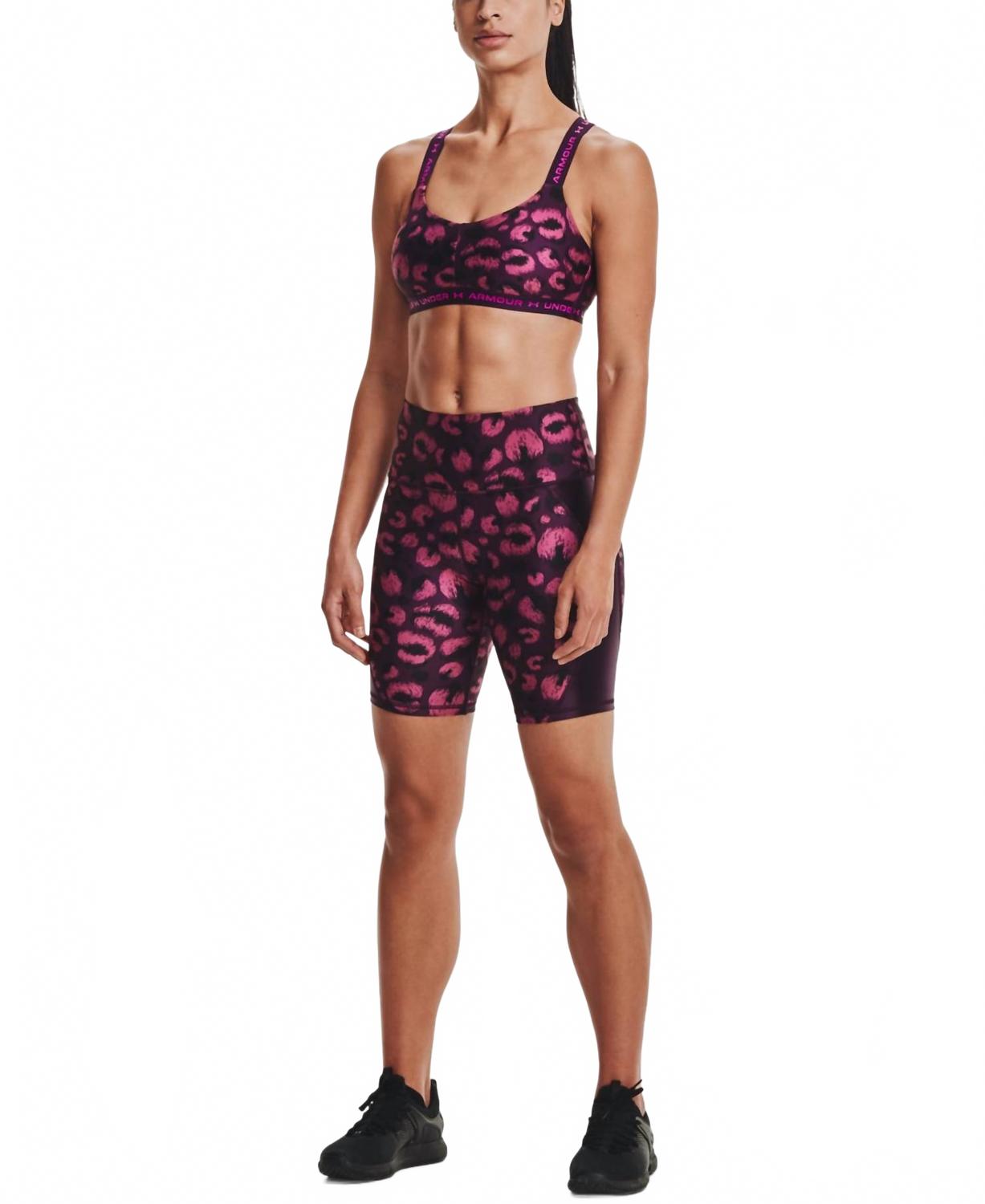 Short color violeta