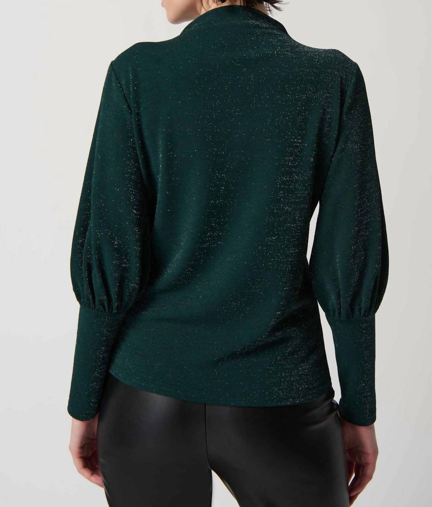 Blusa de manga larga color verde y plateado