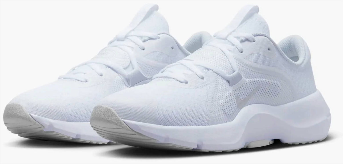 Zapatos de mujer color blanco y plateado