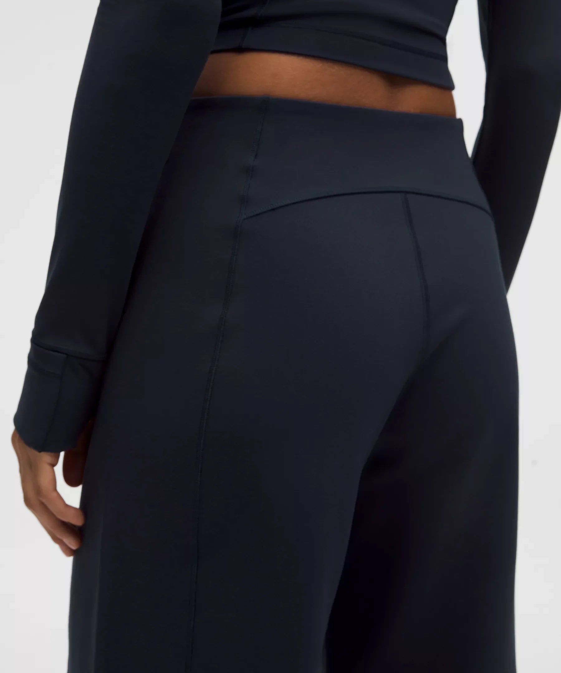 Pantalón de pierna ancha de tiro alto