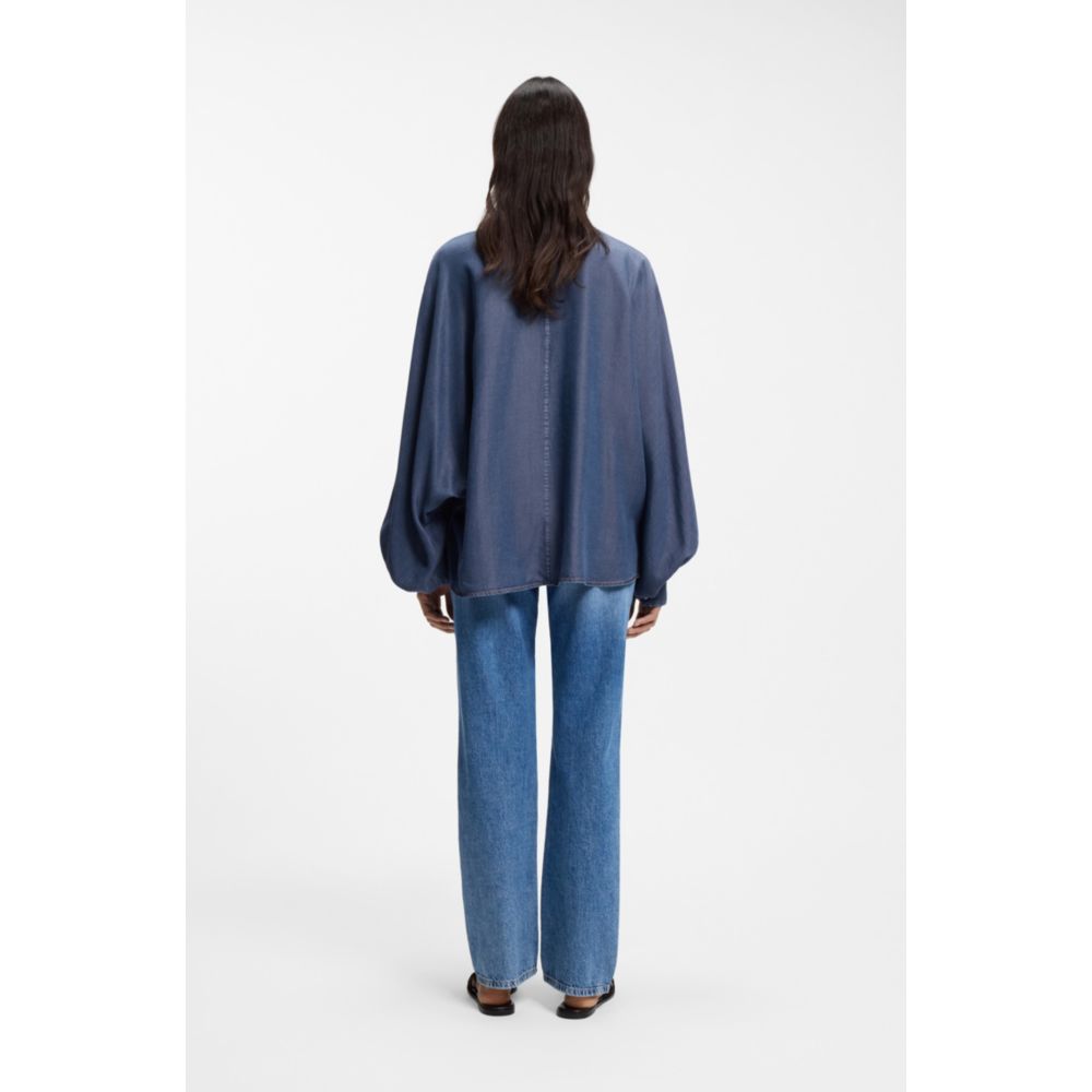 Blusa de corte amplio