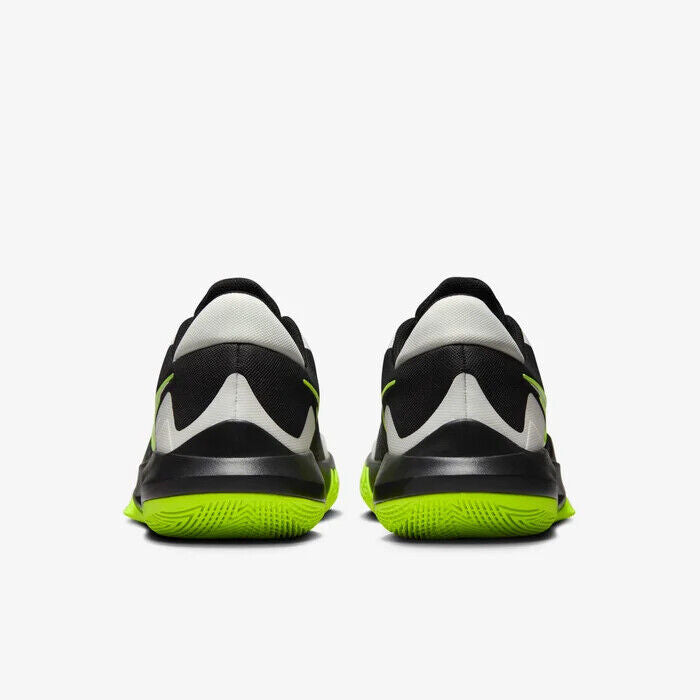 Tenis de hombre color negro