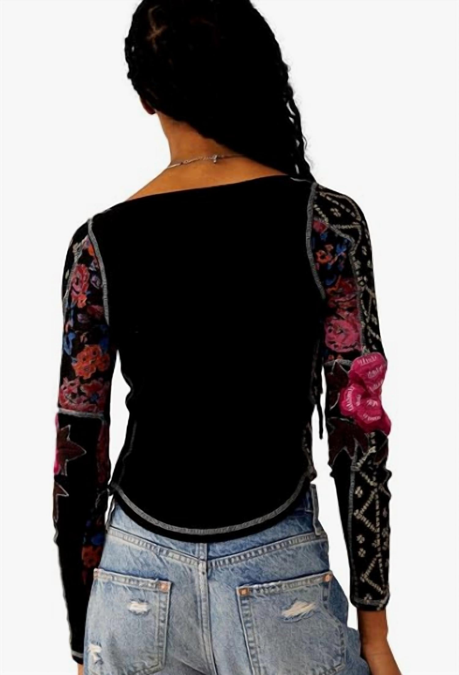 Top color negro