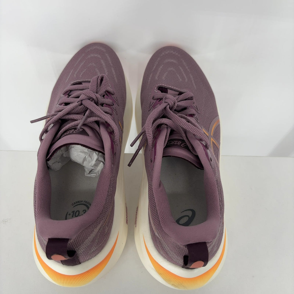 Tenis color violeta
