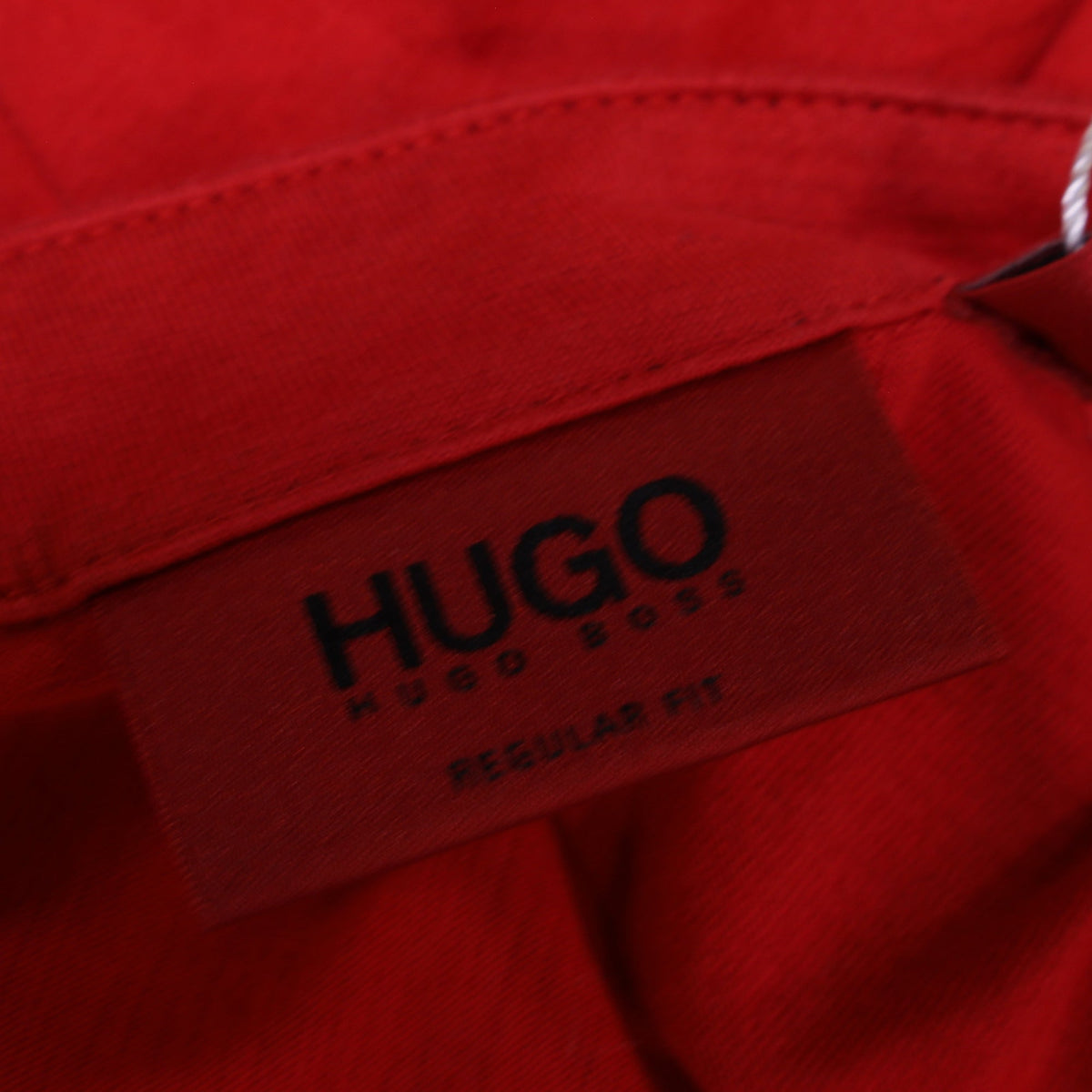 Camiseta de algodón color rojo