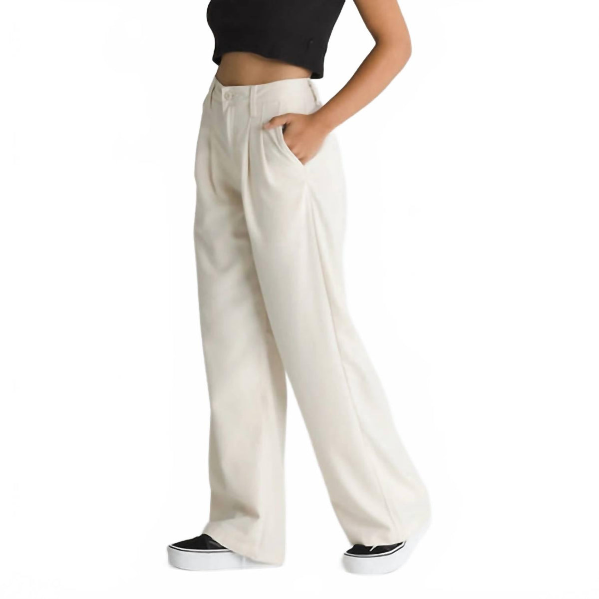 Pantalón con pliegues