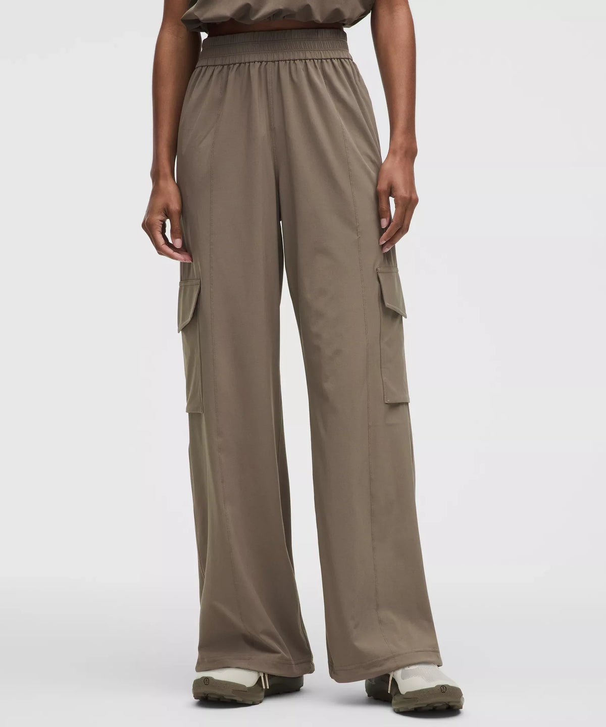 Pantalón de tiro alto