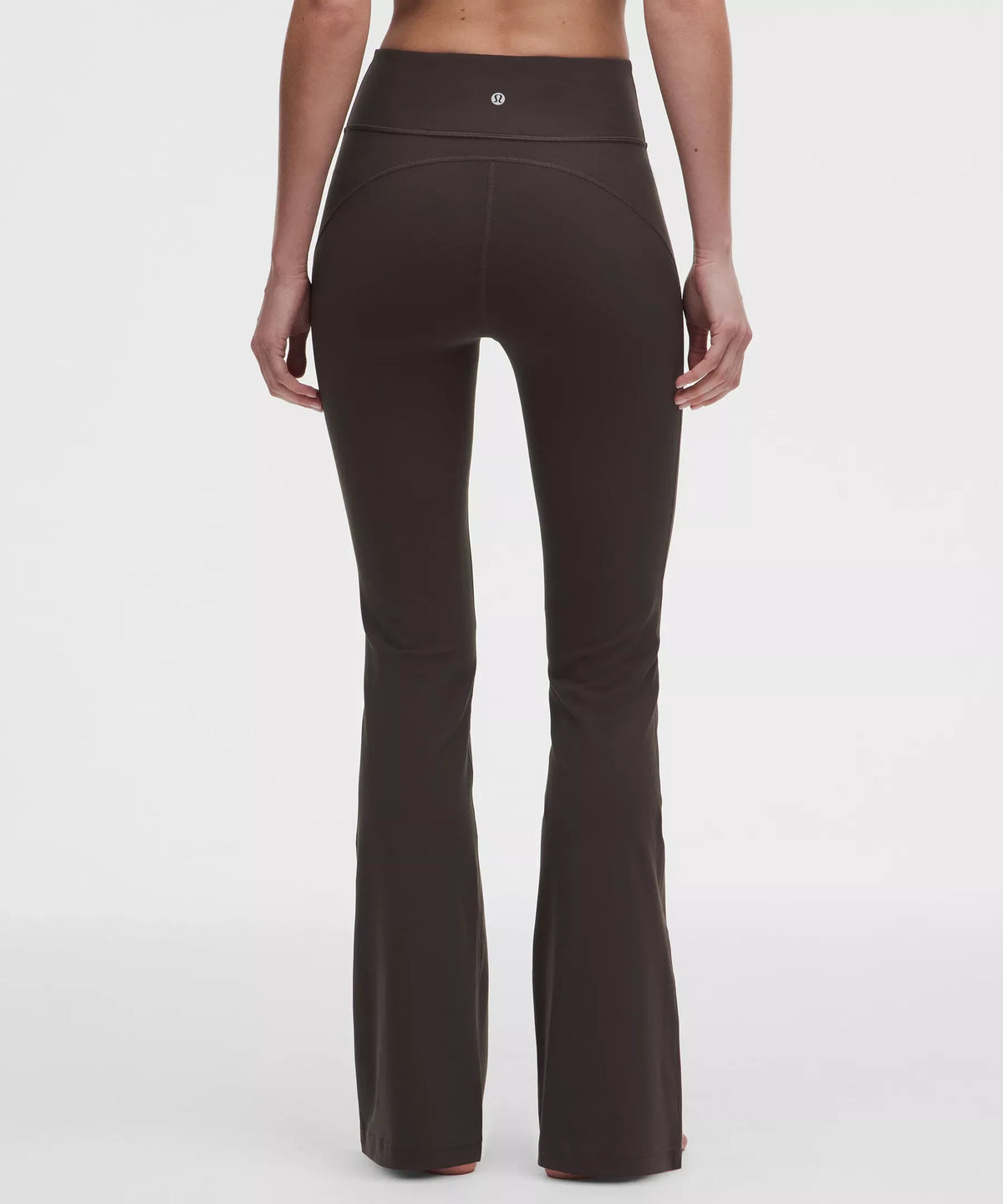 Pantalón de tiro alto