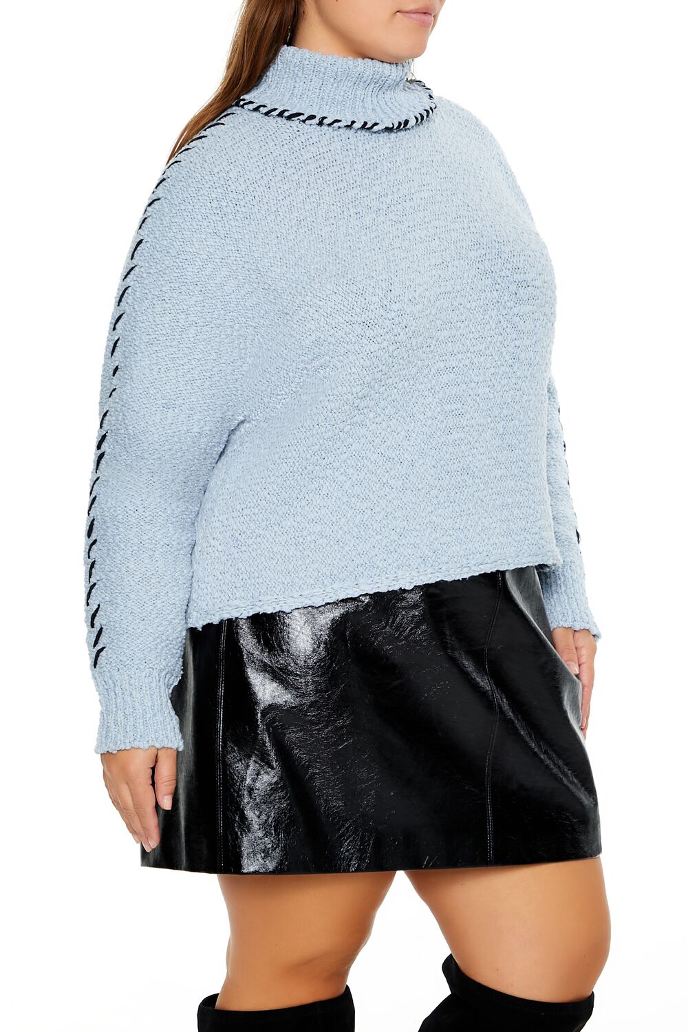 Suéter con cuello alto
