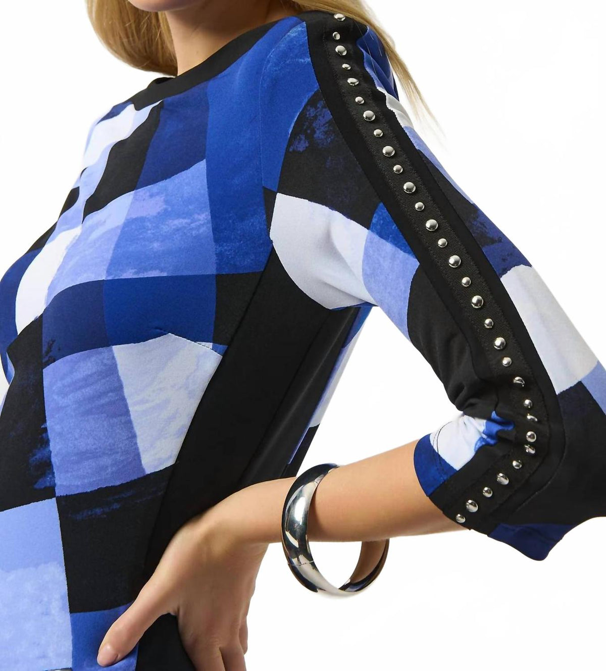 Vestido a cuadros color negro y azul