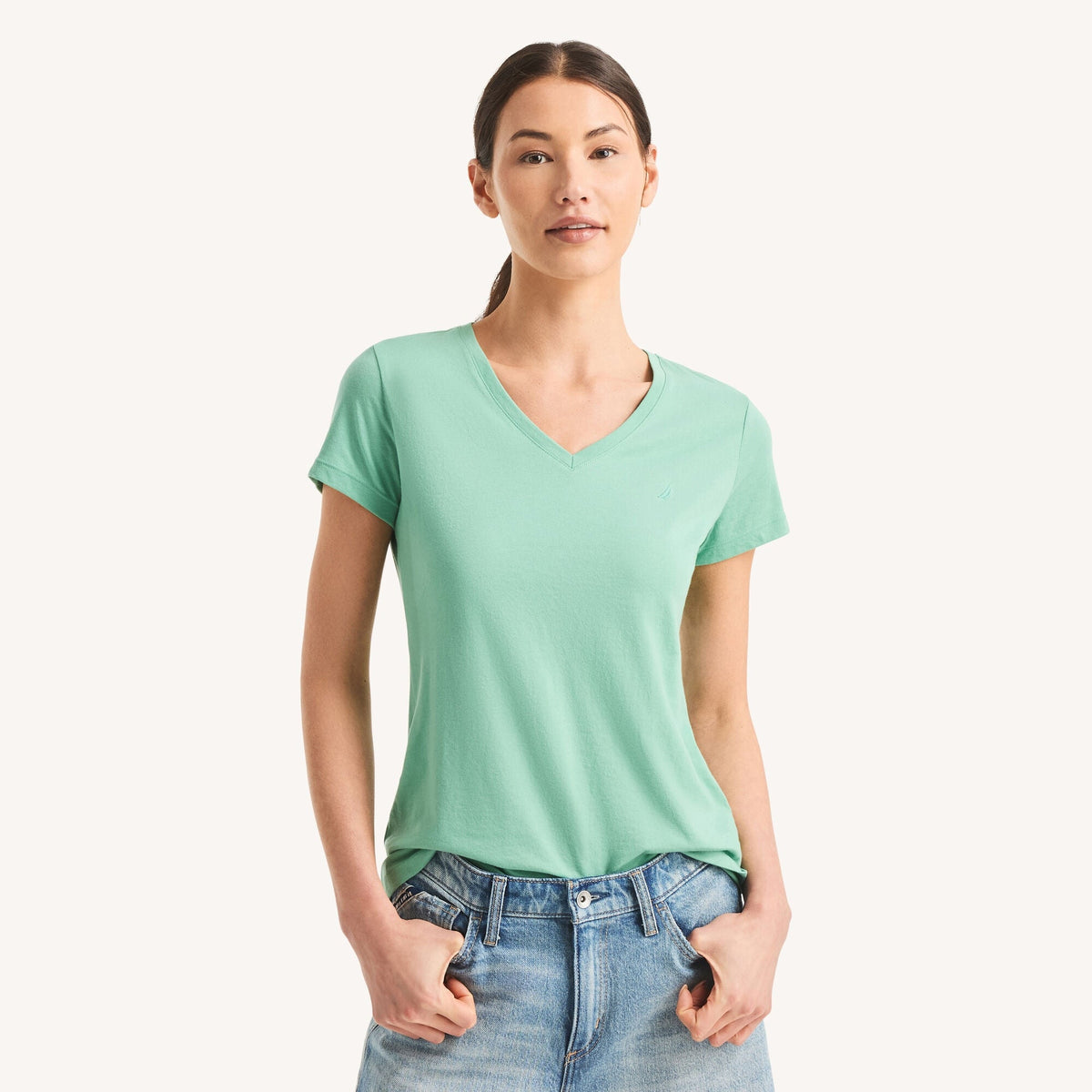 Camiseta con cuello en V
