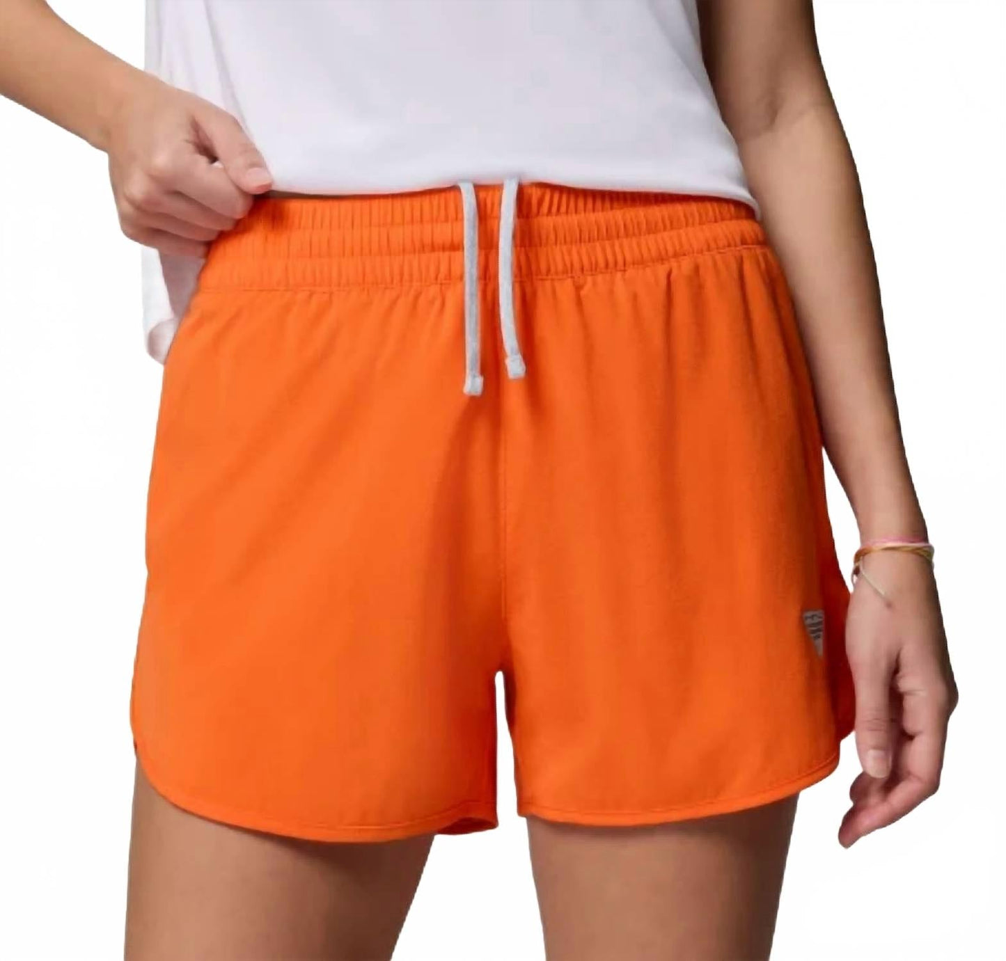 Short color naranja