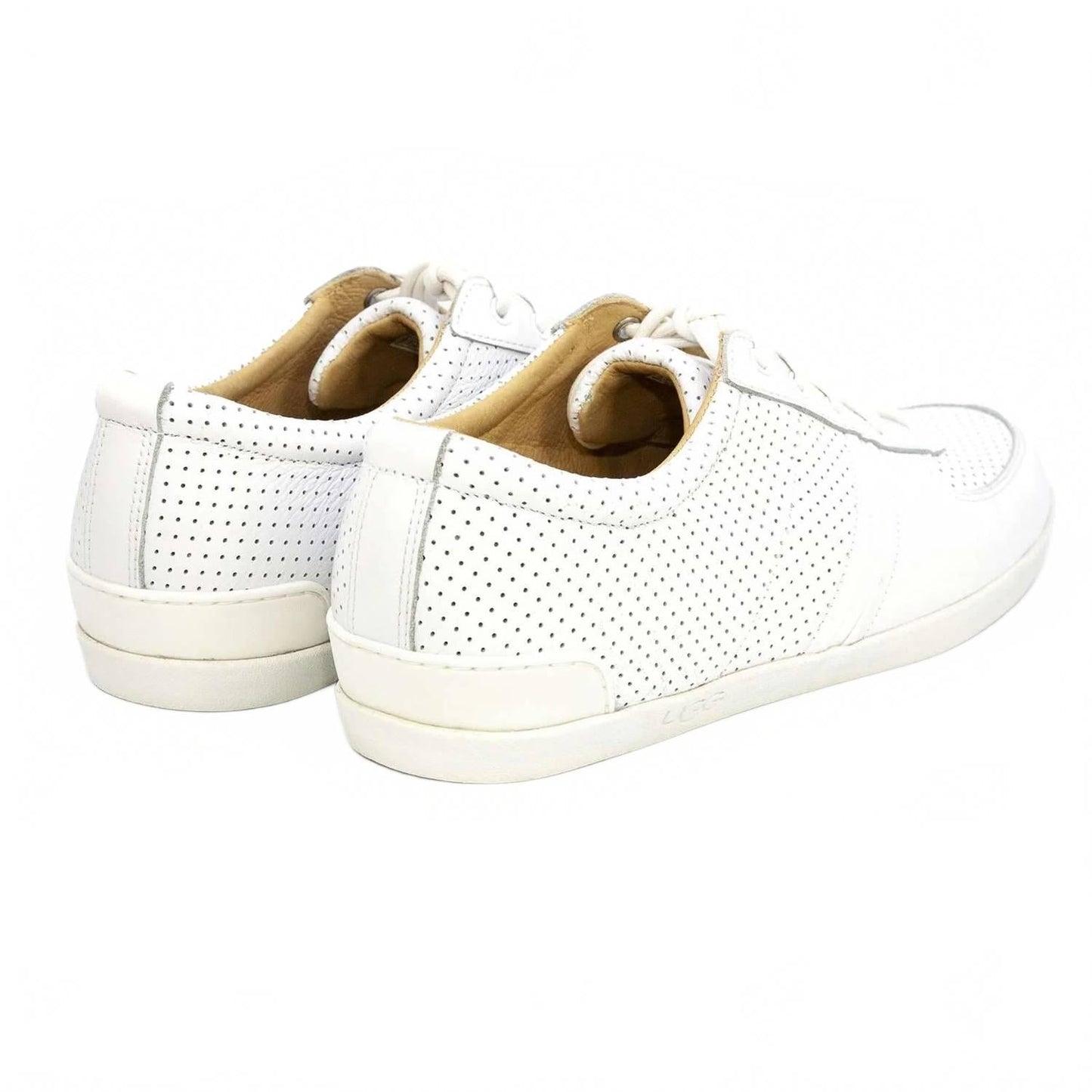 Tenis de hombre de cuero color blanco