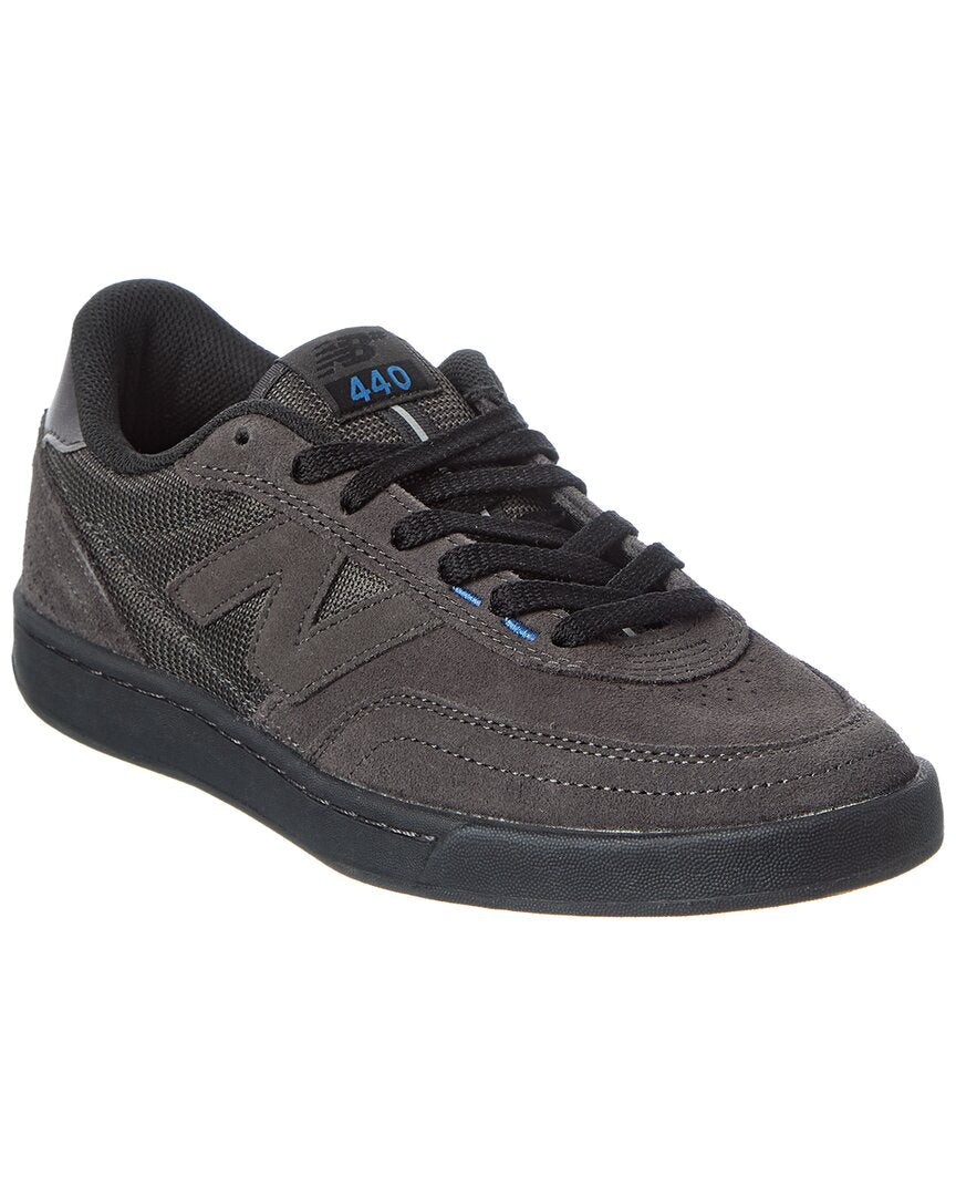 Tenis de gamuza