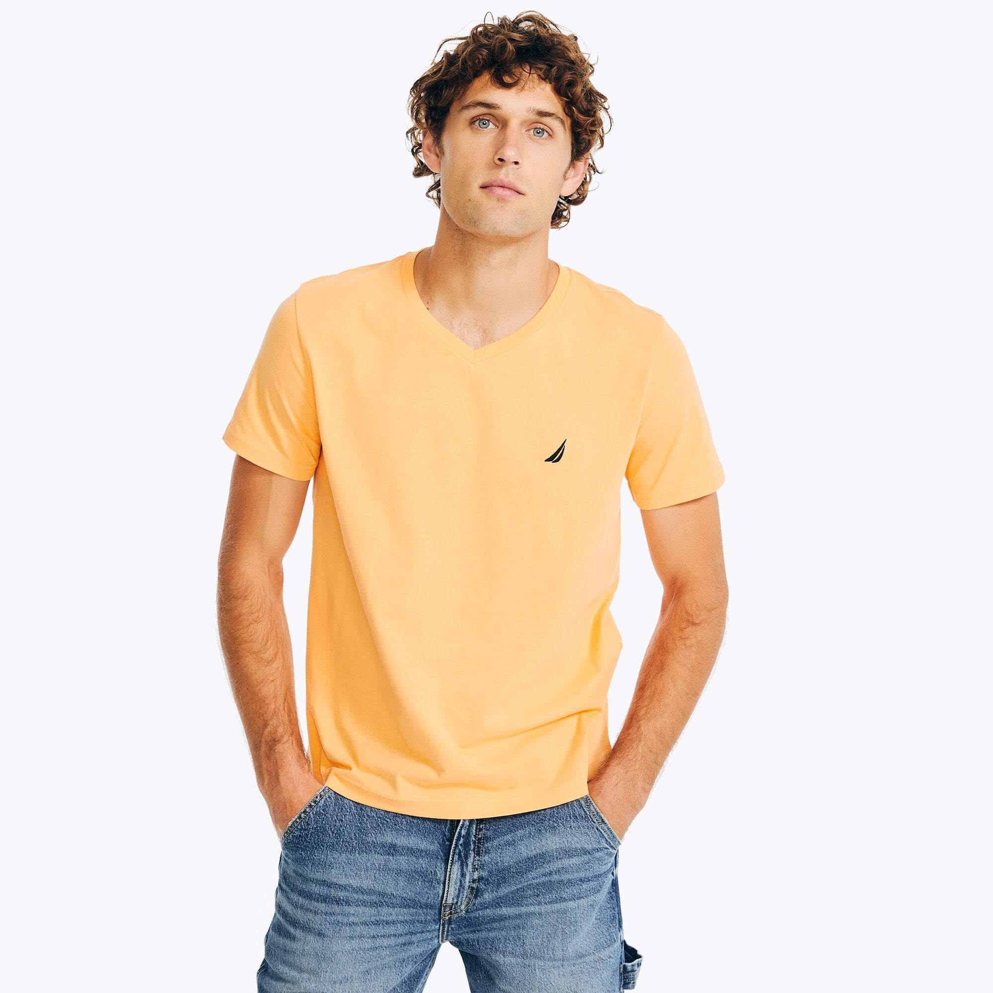 Camiseta de hombre de algodón con cuello en V