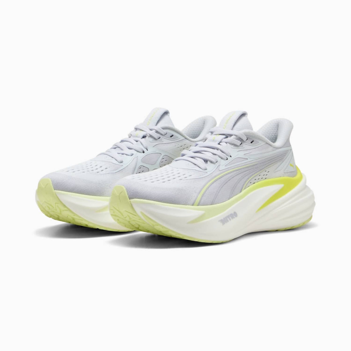 Tenis de mujer color plateado