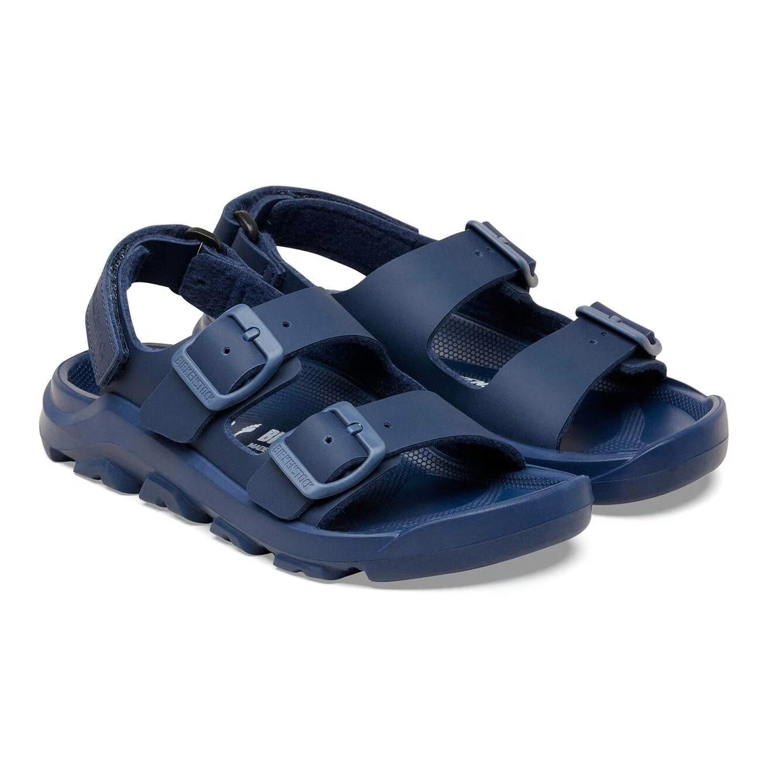 Sandalias para niño color azul marino