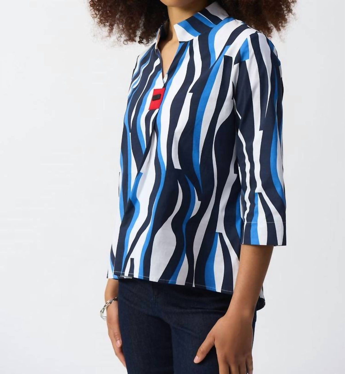Top color blanco y azul