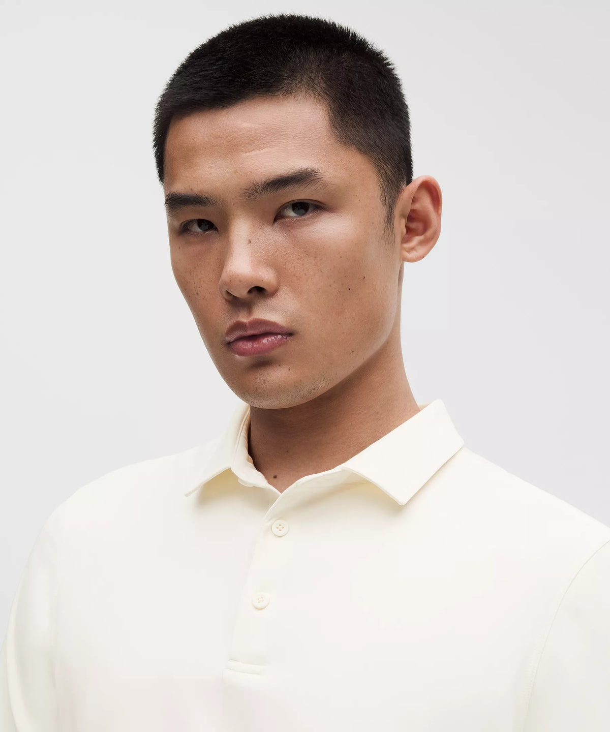 Polo de hombre de corte ajustado