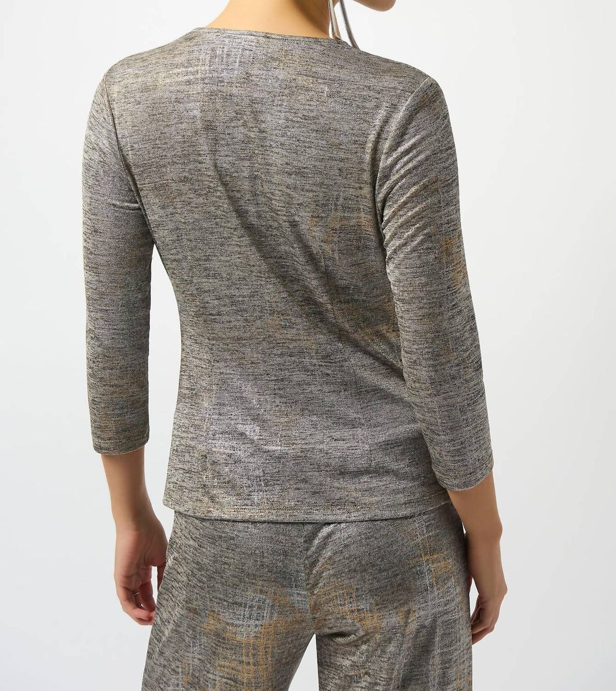 Top color beige